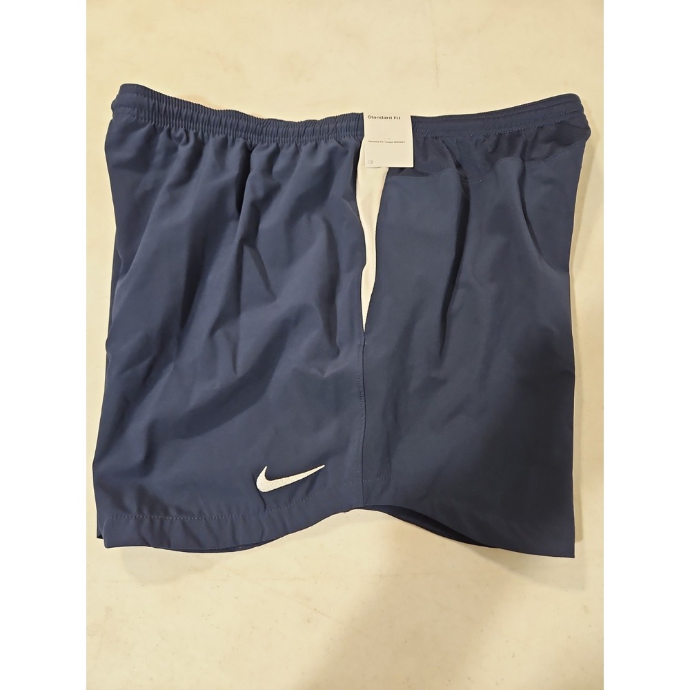 Nike women's standard fit Shorts XL Blue/white 38"Wx4.5" Inseam NWT (2008